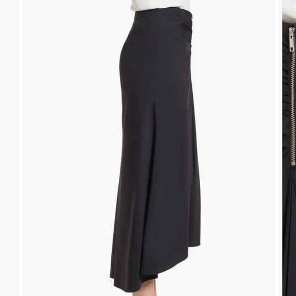 Trouve Black A-Line Midi Skirt with Ruched High-Low Design - Picture 2 of 8